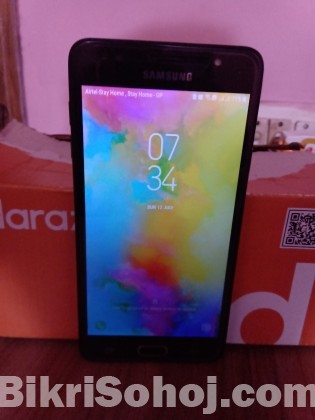 Samsung J7 Max